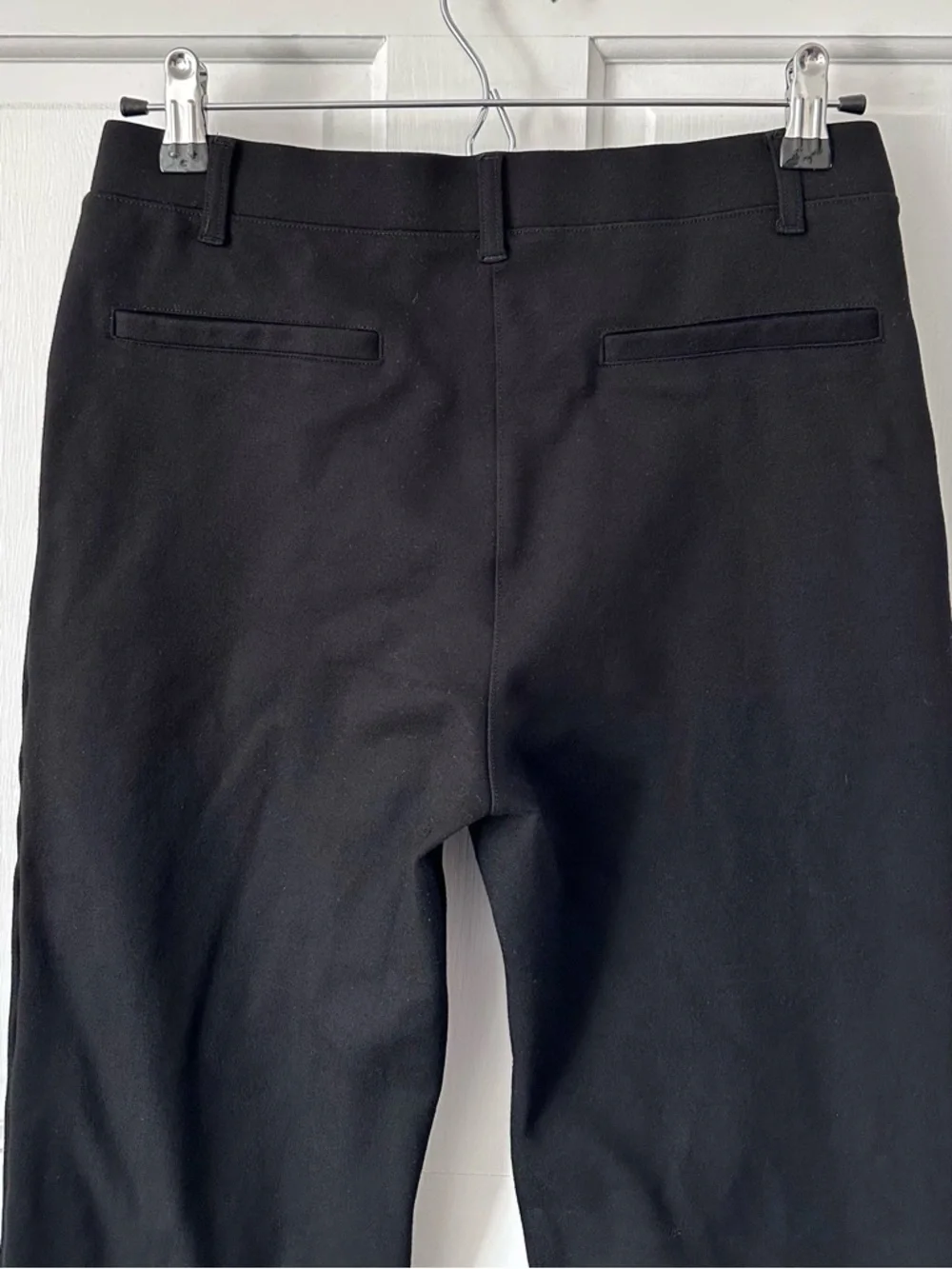 Quince Ultra-Stretch Ponte Bootcut Pants Pull-on Black 28” Inseam Size M